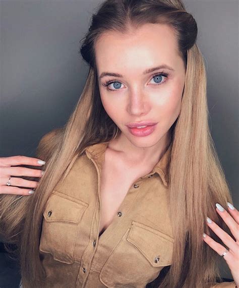 olya abramovich|Olya Abramovich